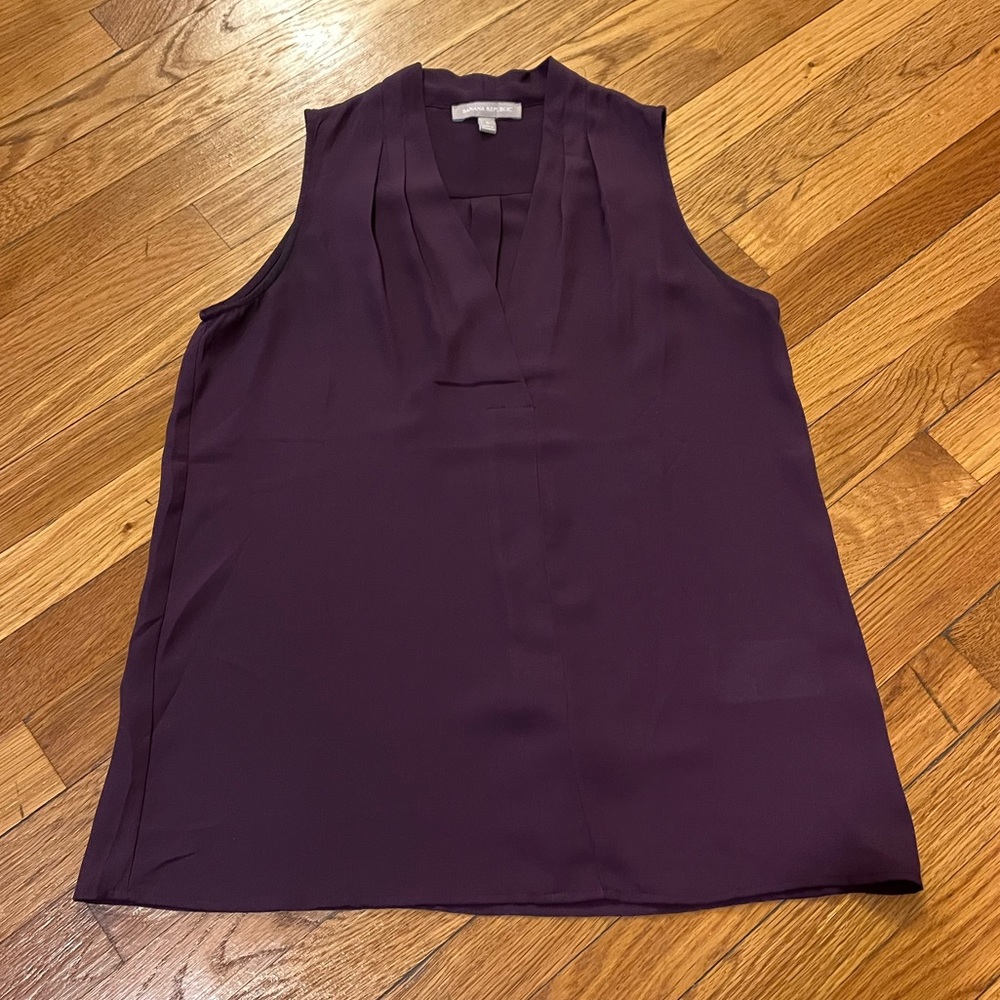 Banana Republic Blouse 💜